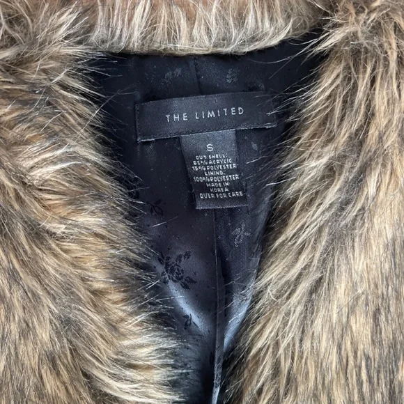 The Limited Brown and Tan Faux Fur Vest with Tie and Pockets Size Small - Picture 4 of 7